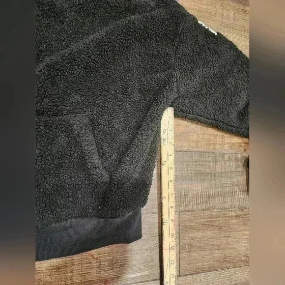 Calvin Klein Performance Women's Black Sherpa 1/4 Zip Pullover Cropped Size M - Picture 7 of 7